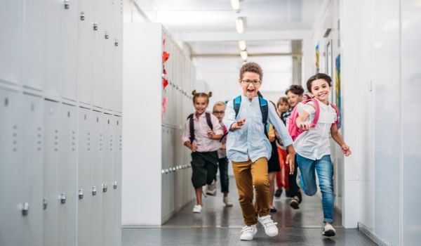 Students running in the hallway.
