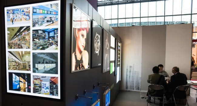 To protect students, faculty and visitors, use digital displays to distribute real-time emergency messaging and alerts 